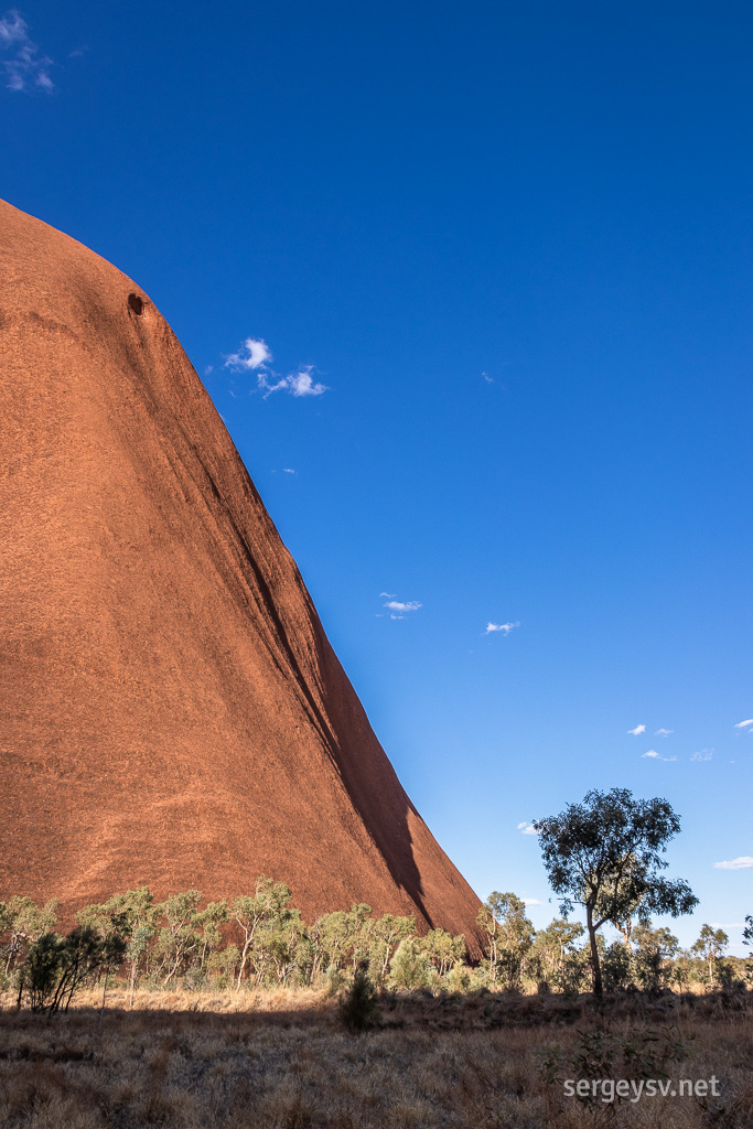 A quick walk towards the Rock.