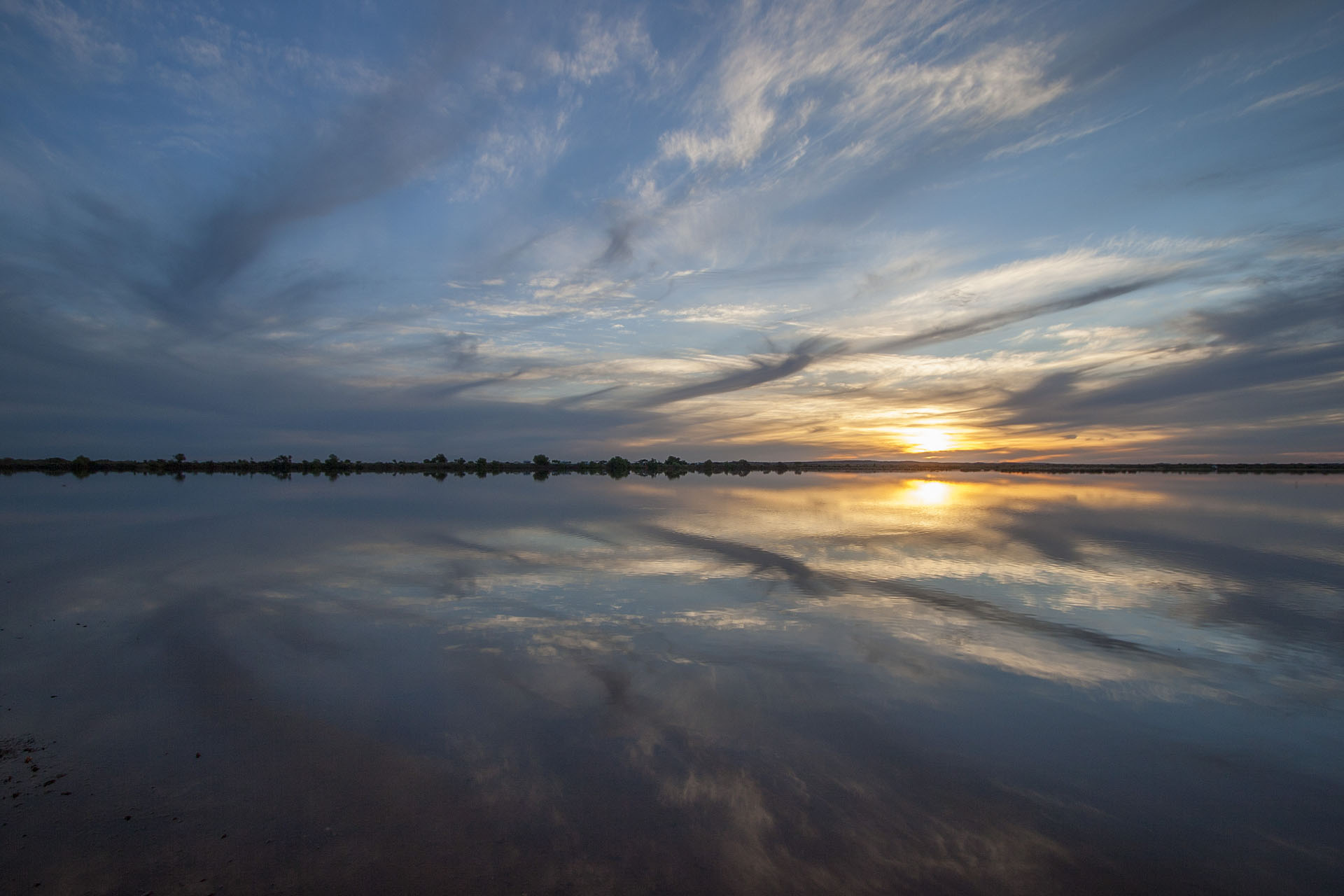 Malcolm Dam sunset.