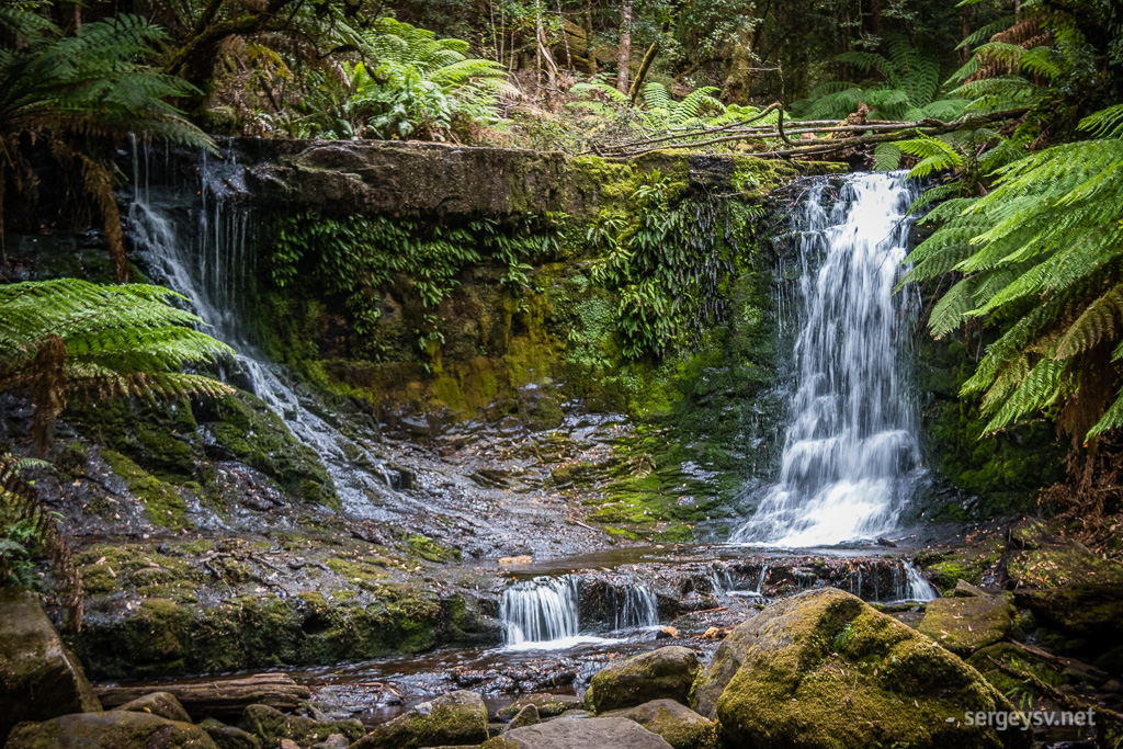 Horseshoe Falls.