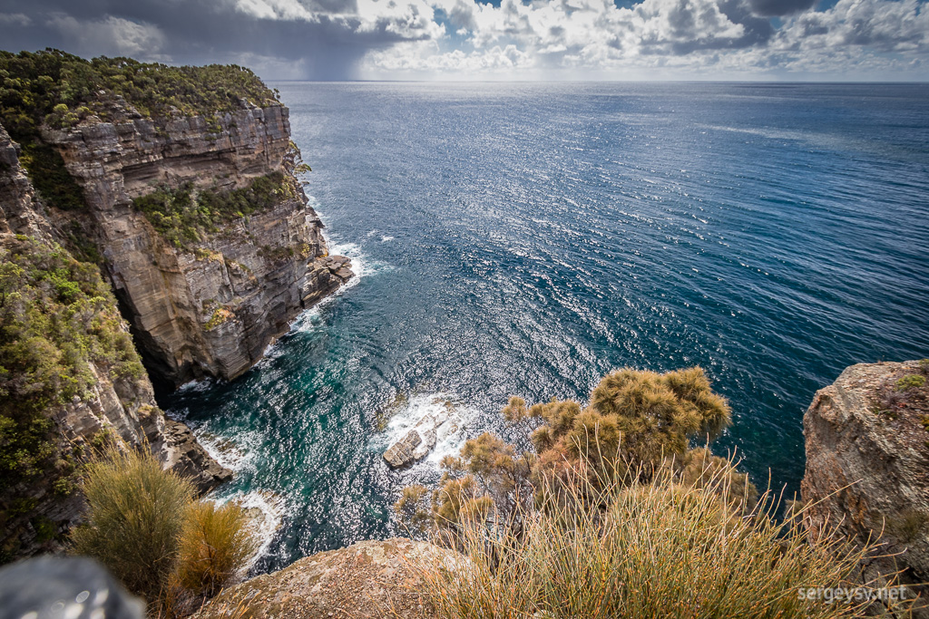 The coastal cliffs.