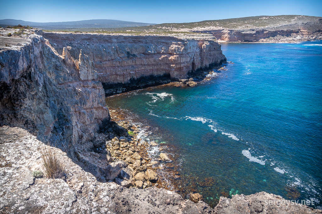 These cliffs are <i>very</i> tall.