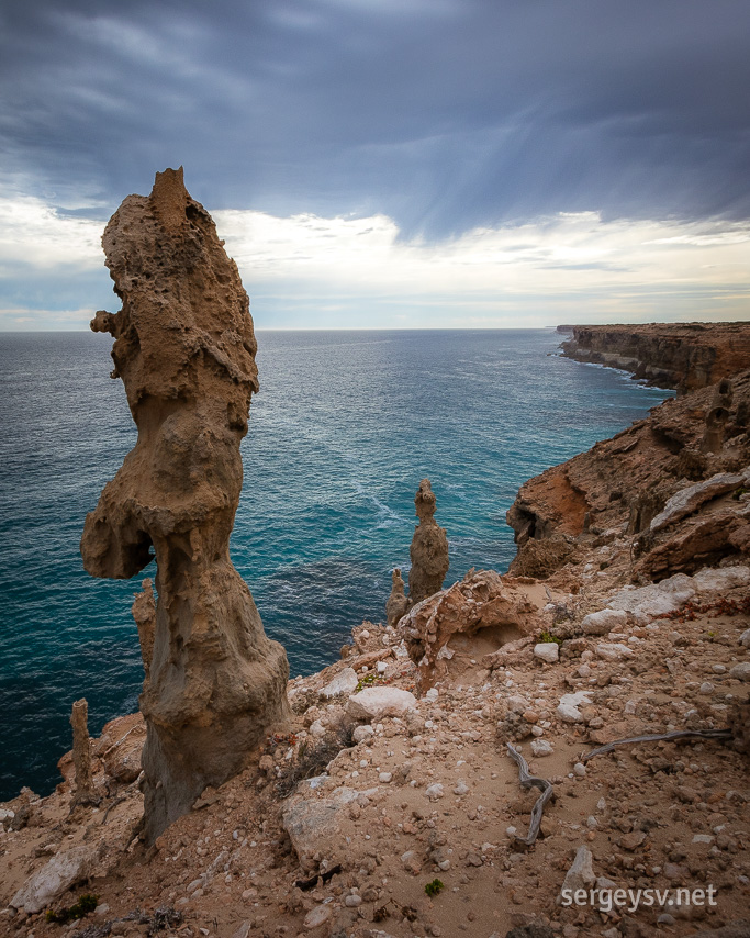 Very cool rocky formations.